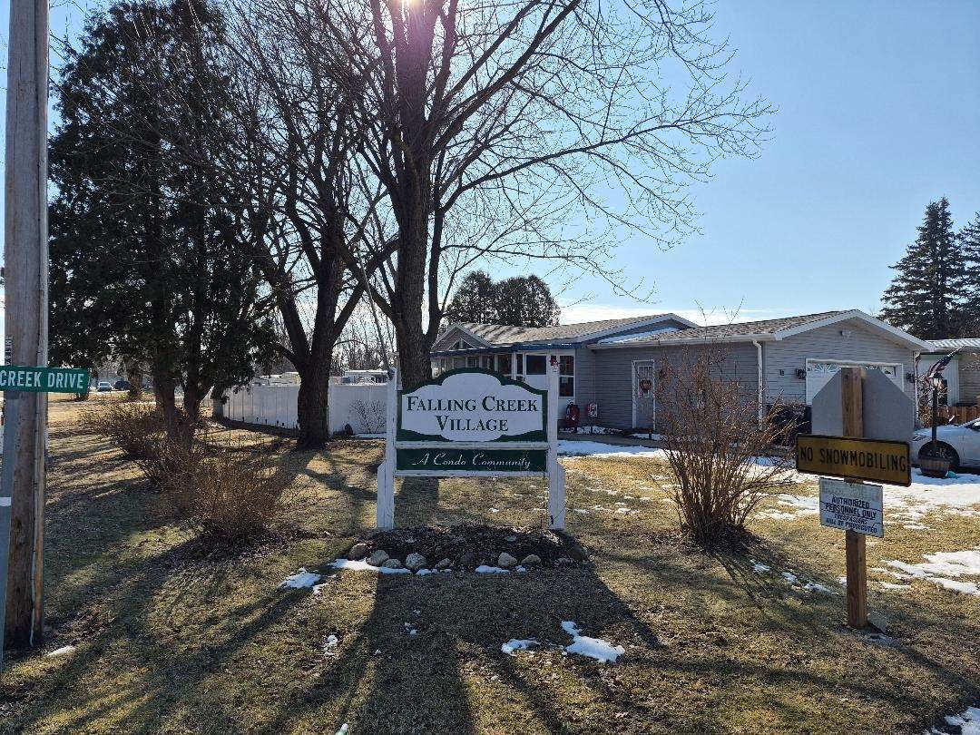 18 Falling Creek Drive - Photo 1
