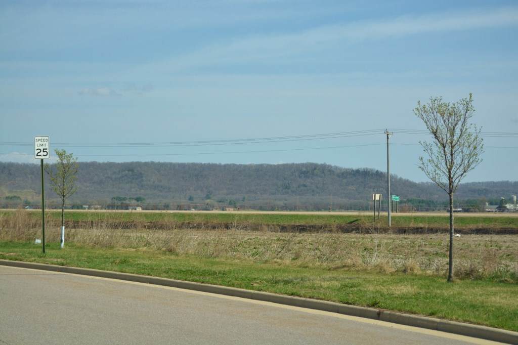 L46 Sunrise Drive - Photo 1