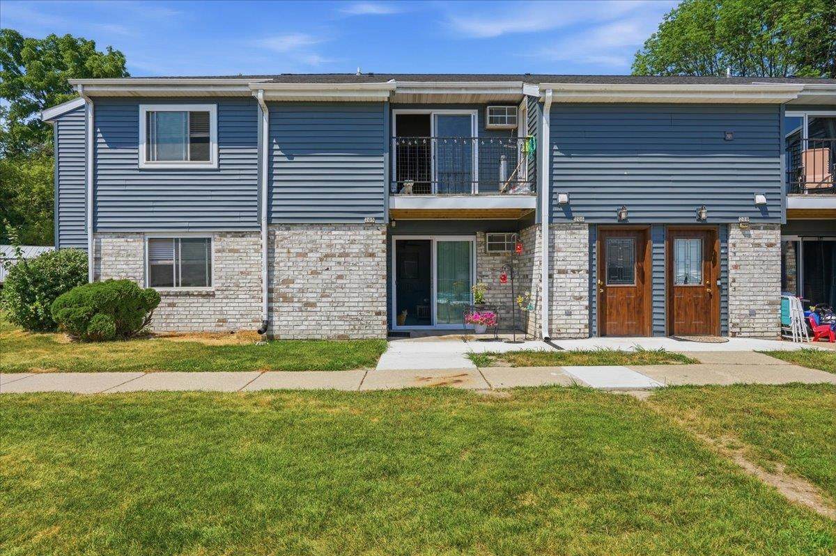 205 Whispering Pines Way - Photo 1