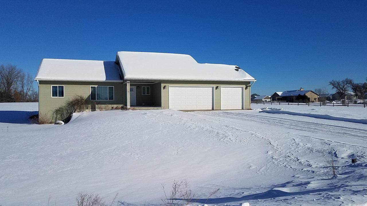 7098 Icecrystal Ave - Photo 1