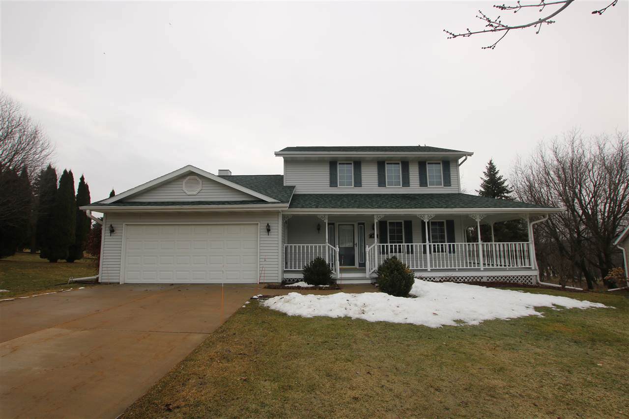 627 Cambridge Drive - Photo 1 627 Cambridge Drive - Photo 1