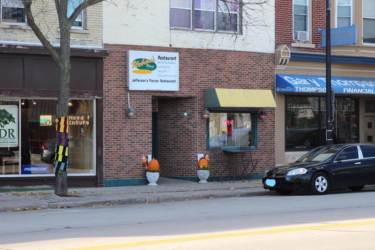 221 Main St - Photo 1