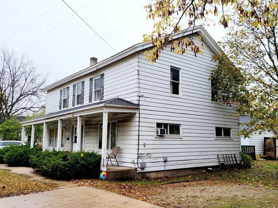157 Newcomb St - Photo 1