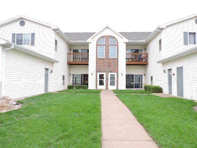 1604 Commonwealth Dr - Photo 1