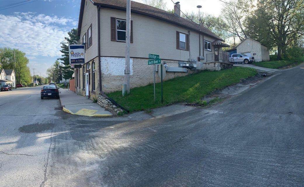 200 River St - Photo 1