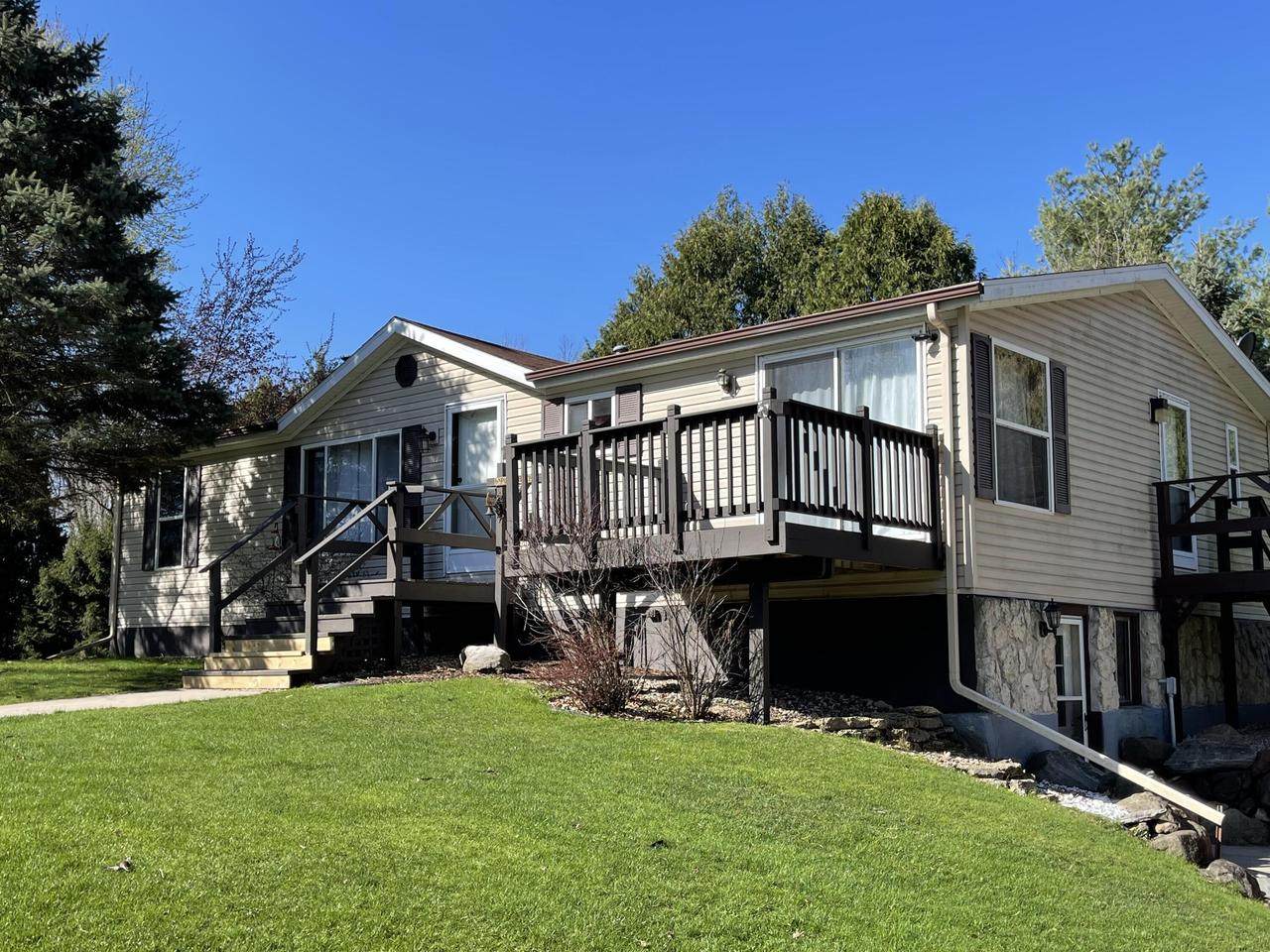 N8538 River Rd - Photo 1