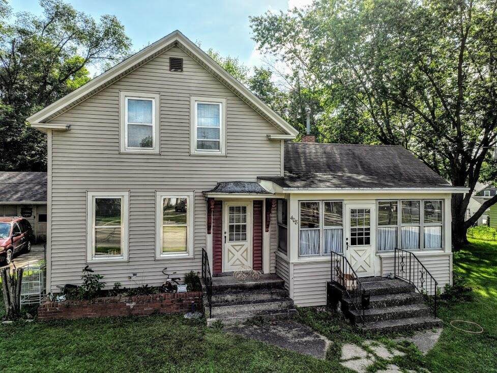408 Whitewater Ave - Photo 1