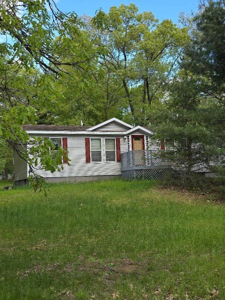 2942 Brentwood Drive - Photo 1