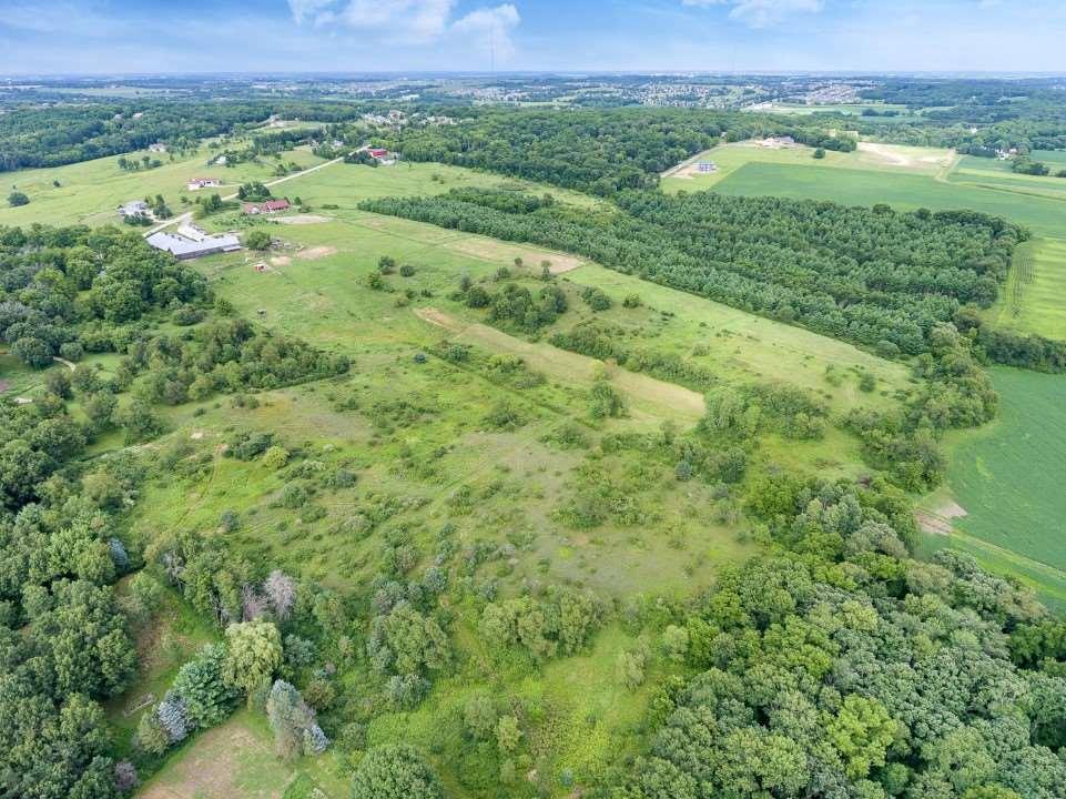 L26 Fox Hill - Photo 1