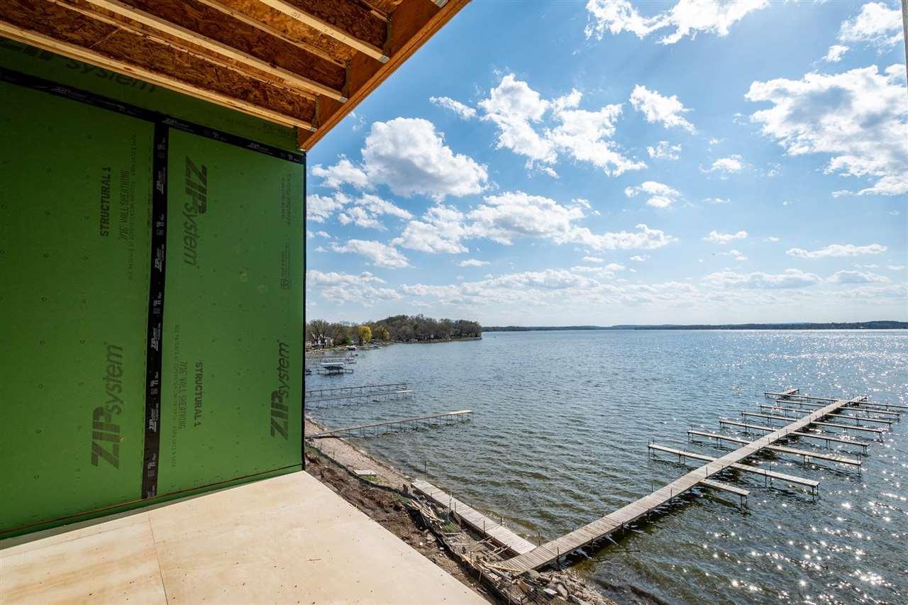 5600 Lake Edge Rd - Photo 1