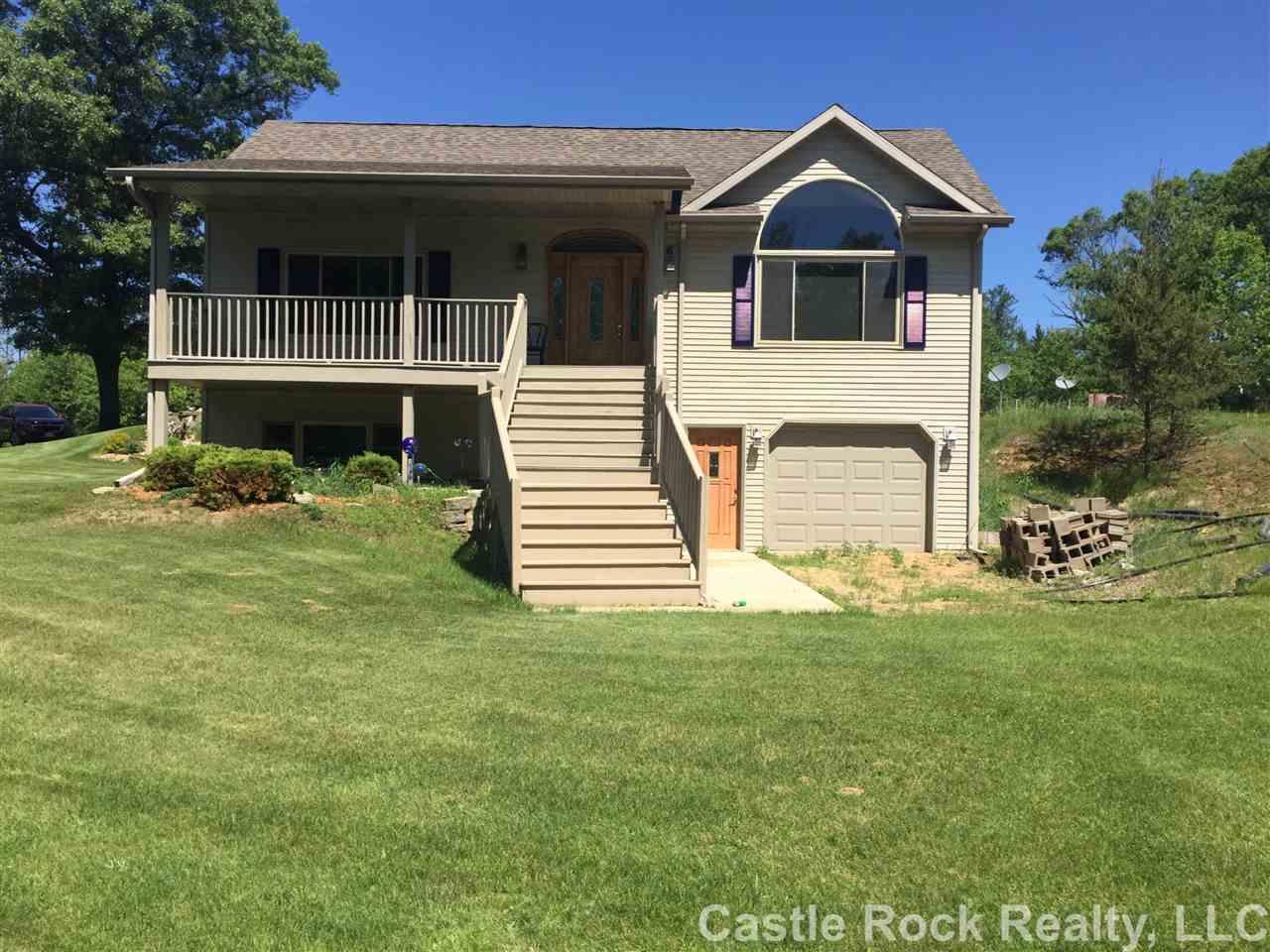 W6504 23rd St - Photo 1