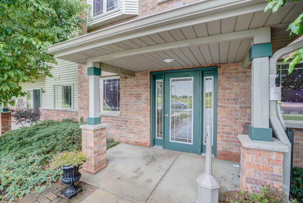 102 Prairie Heights Dr - Photo 1