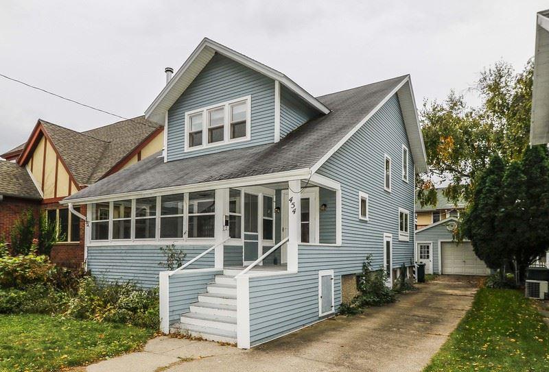 454 Baldwin St - Photo 1