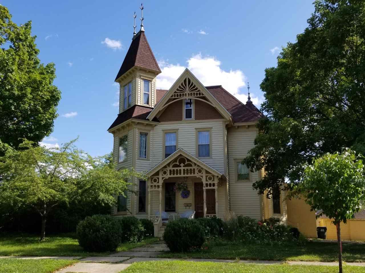314 Franklin St - Photo 1