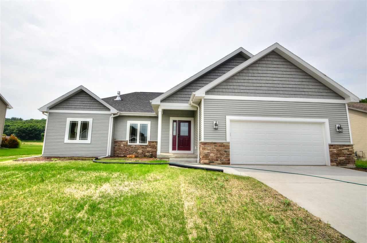 6286 Stone Gate Dr - Photo 1