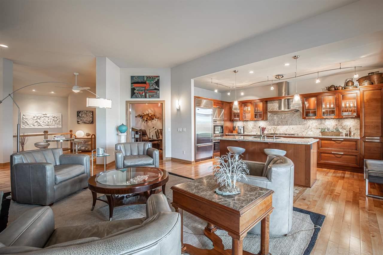 9226 Windy Point - Photo 1