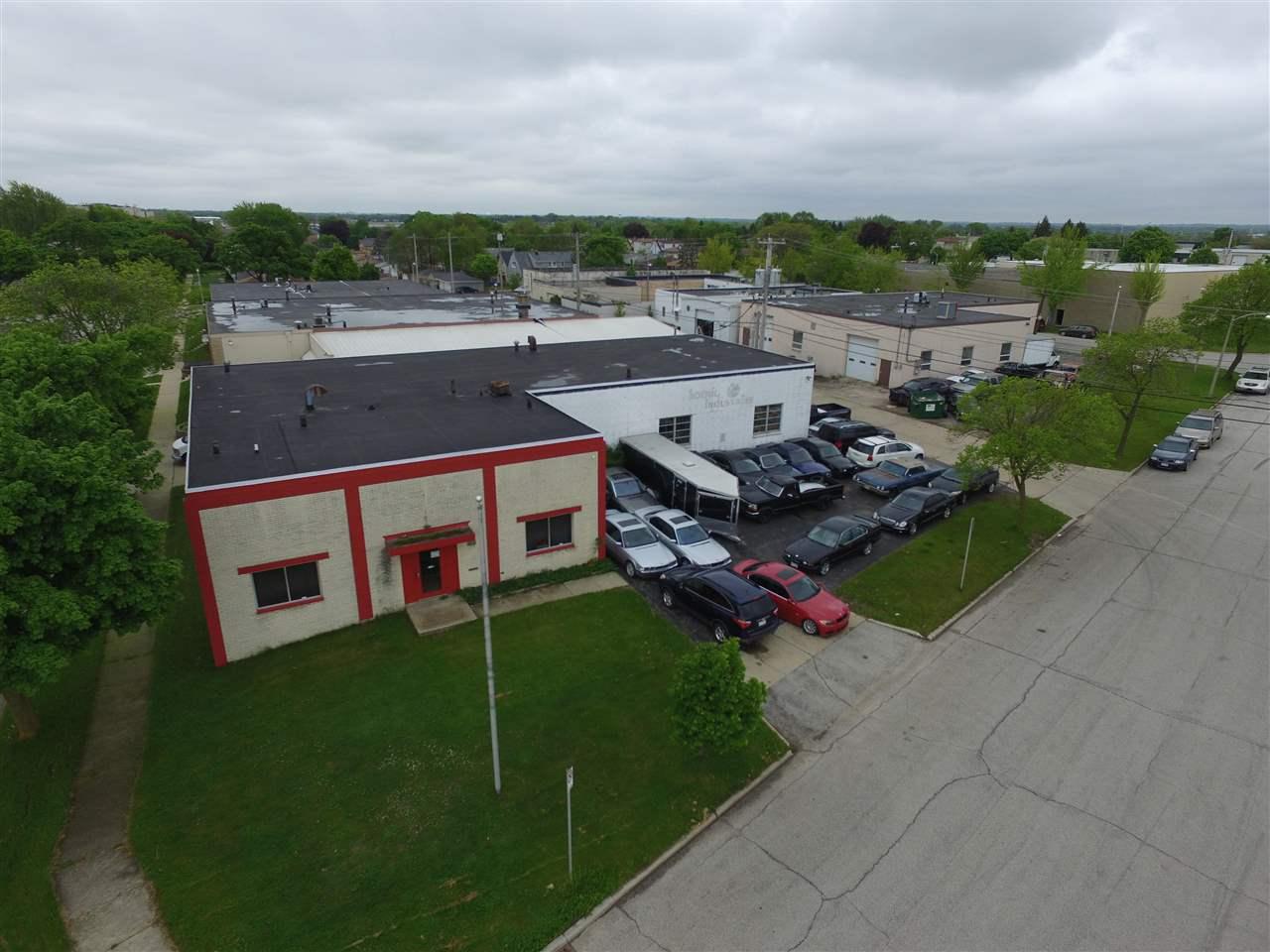 9605 Flagg Ave - Photo 1