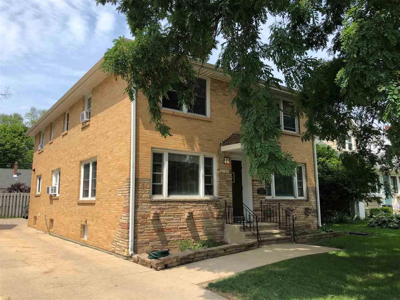 1722 Sherman Ave - Photo 1