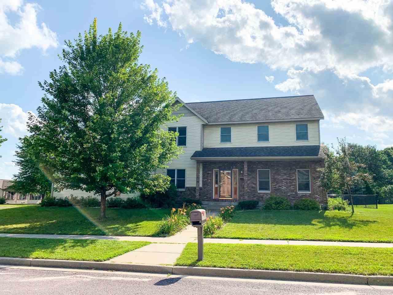 25 Harrison Ln - Photo 1