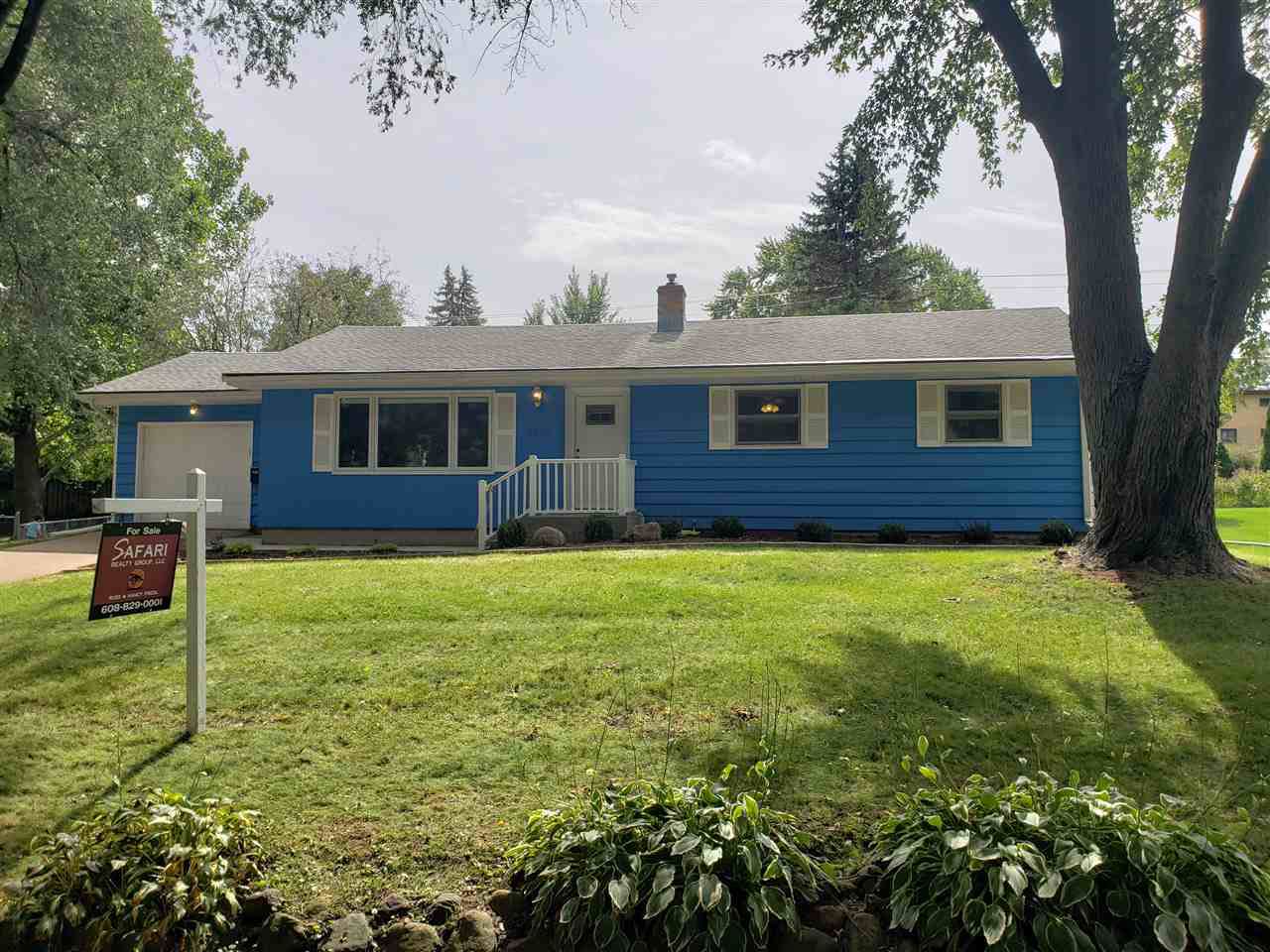 4905 Marathon Dr - Photo 1