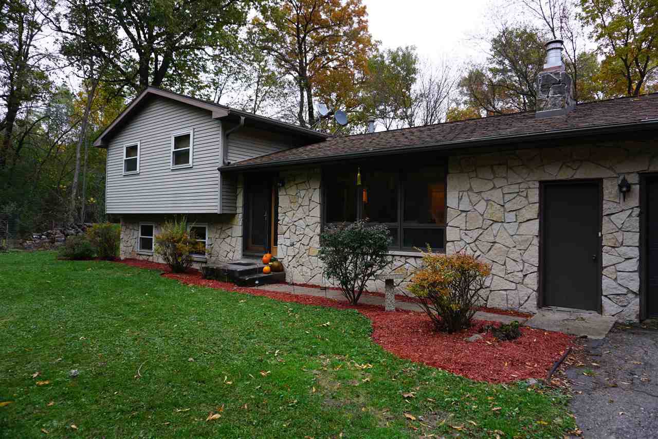 S9052A Woodford Ln - Photo 1