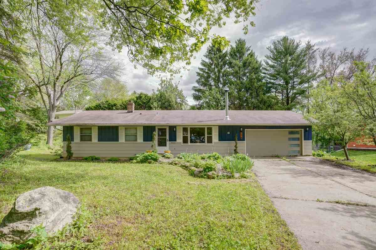 14 Wood Cir - Photo 1 14 Wood Cir - Photo 1
