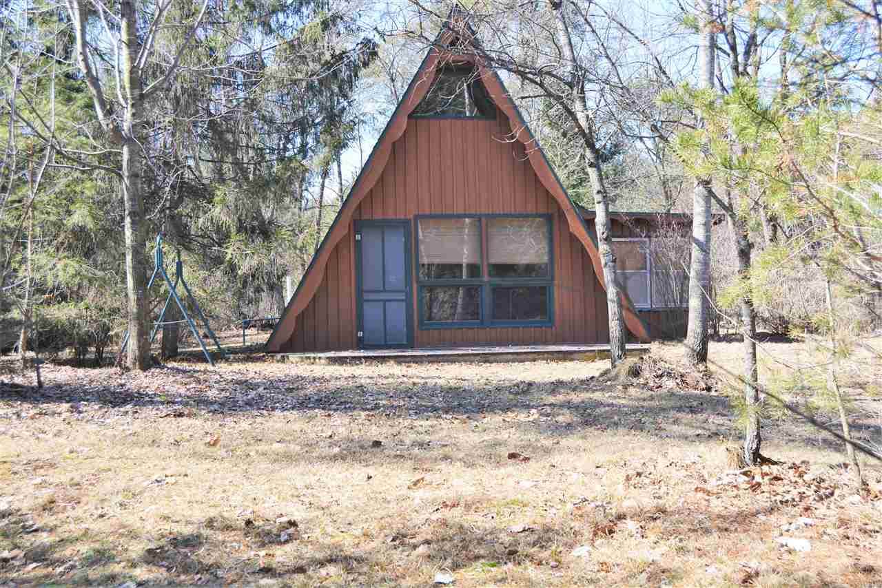 E3226 Jennifer Ln - Photo 1