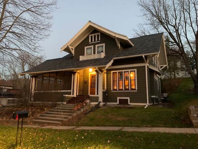 221 Mill St - Photo 1