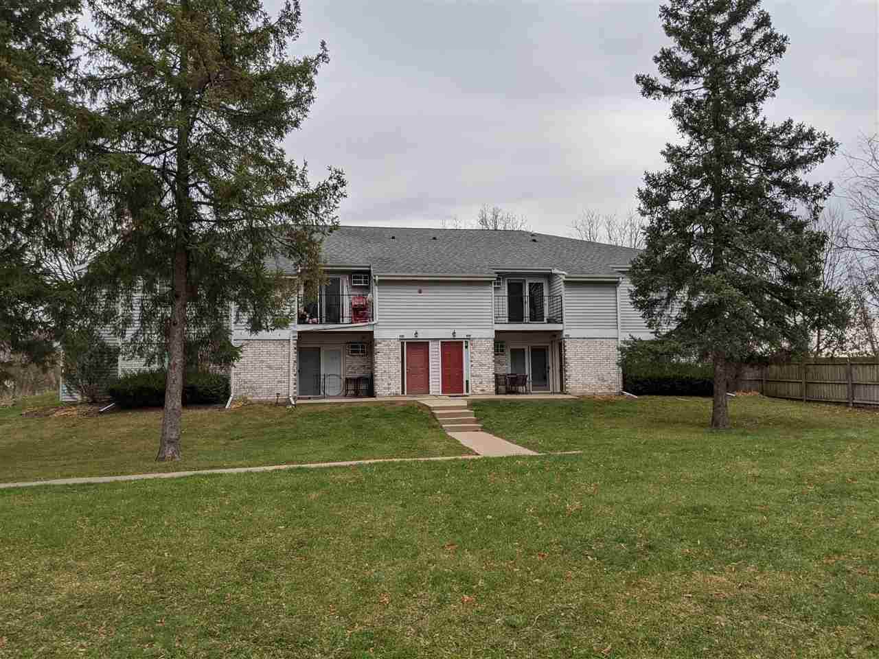 1208 Whispering Pines Way - Photo 1