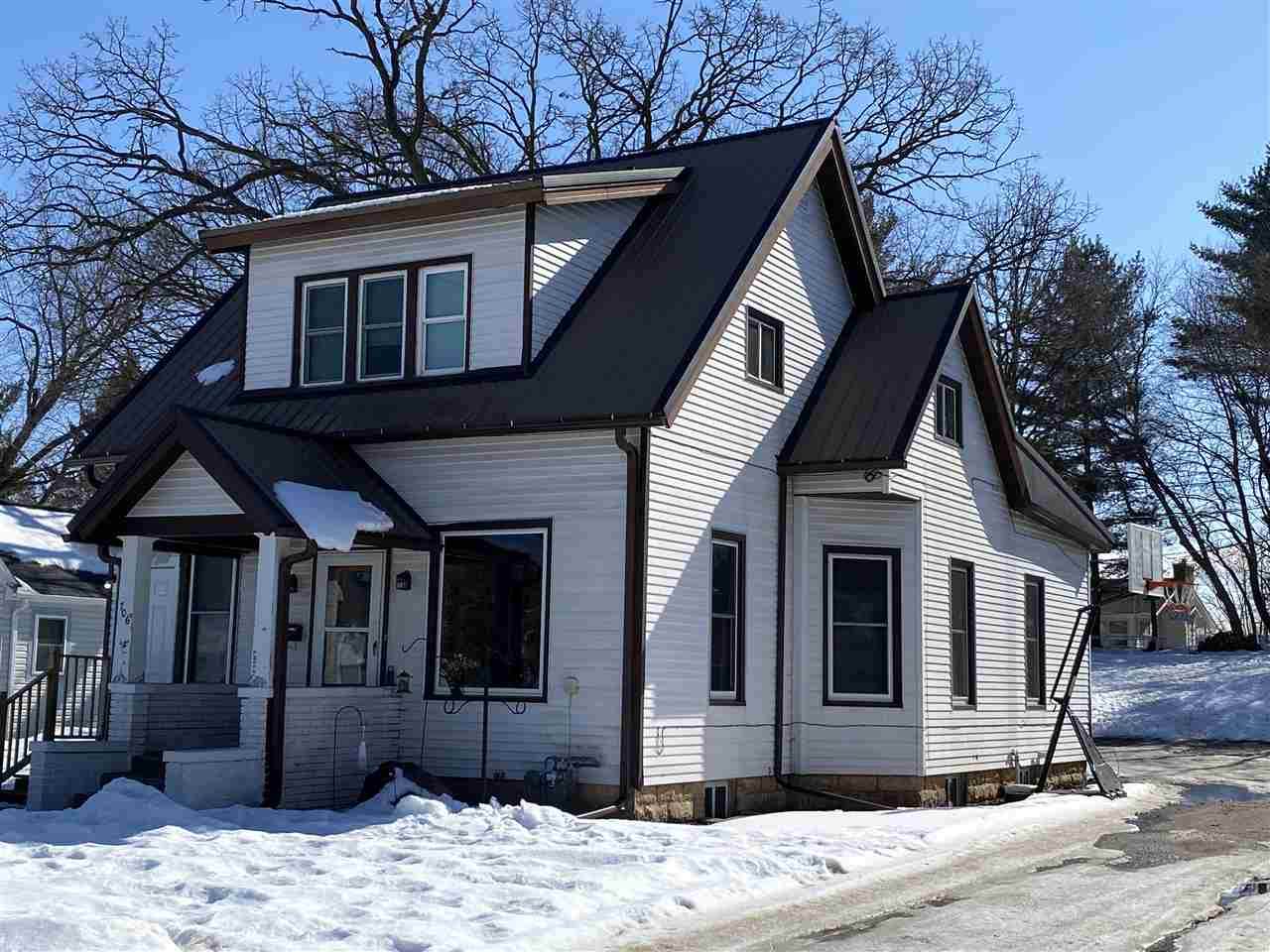 706 Mound St - Photo 1