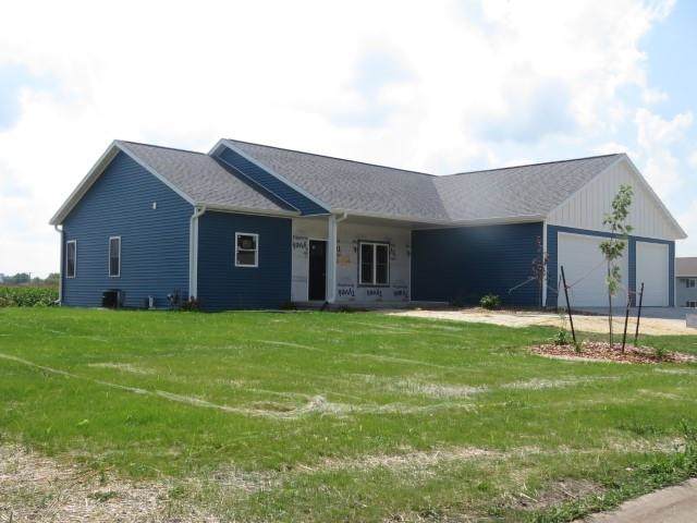 208 O'connell St - Photo 1