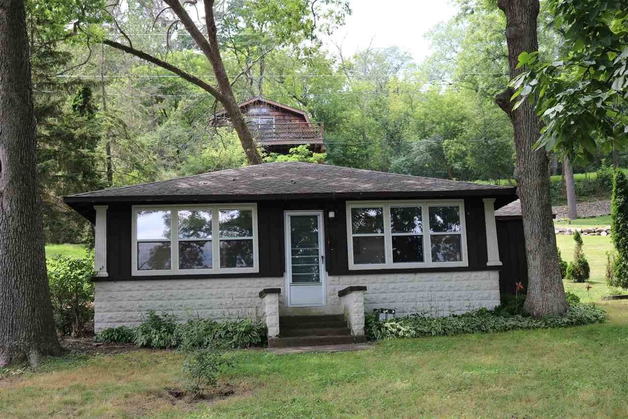 10300 Riverview Dr - Photo 1