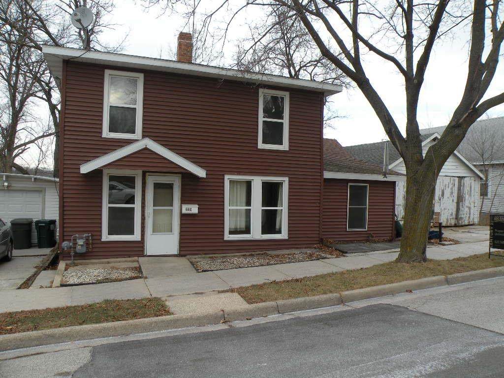 220 State St - Photo 1