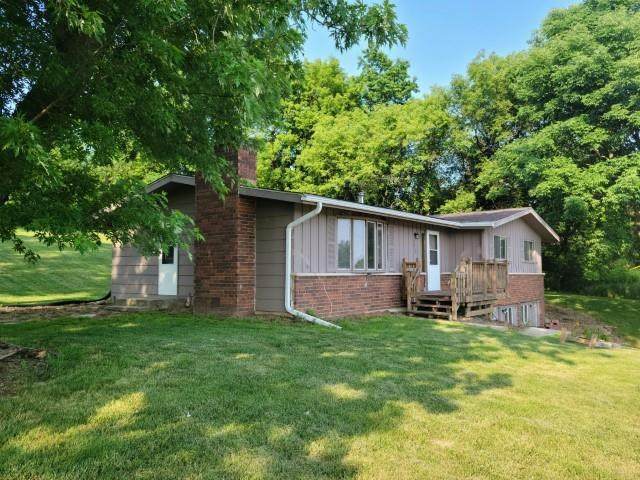 2070 Hwy 14 - Photo 1