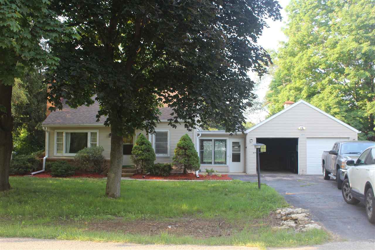 1914 Vernon Ave - Photo 1