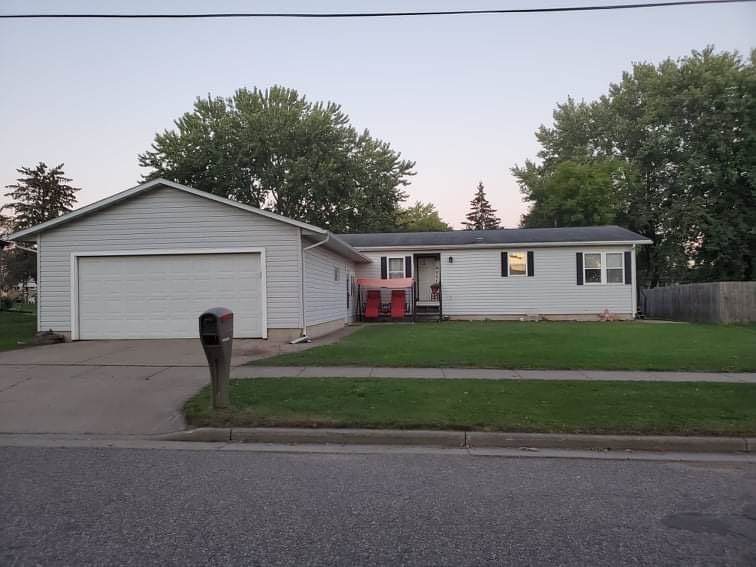514 Washington St - Photo 1