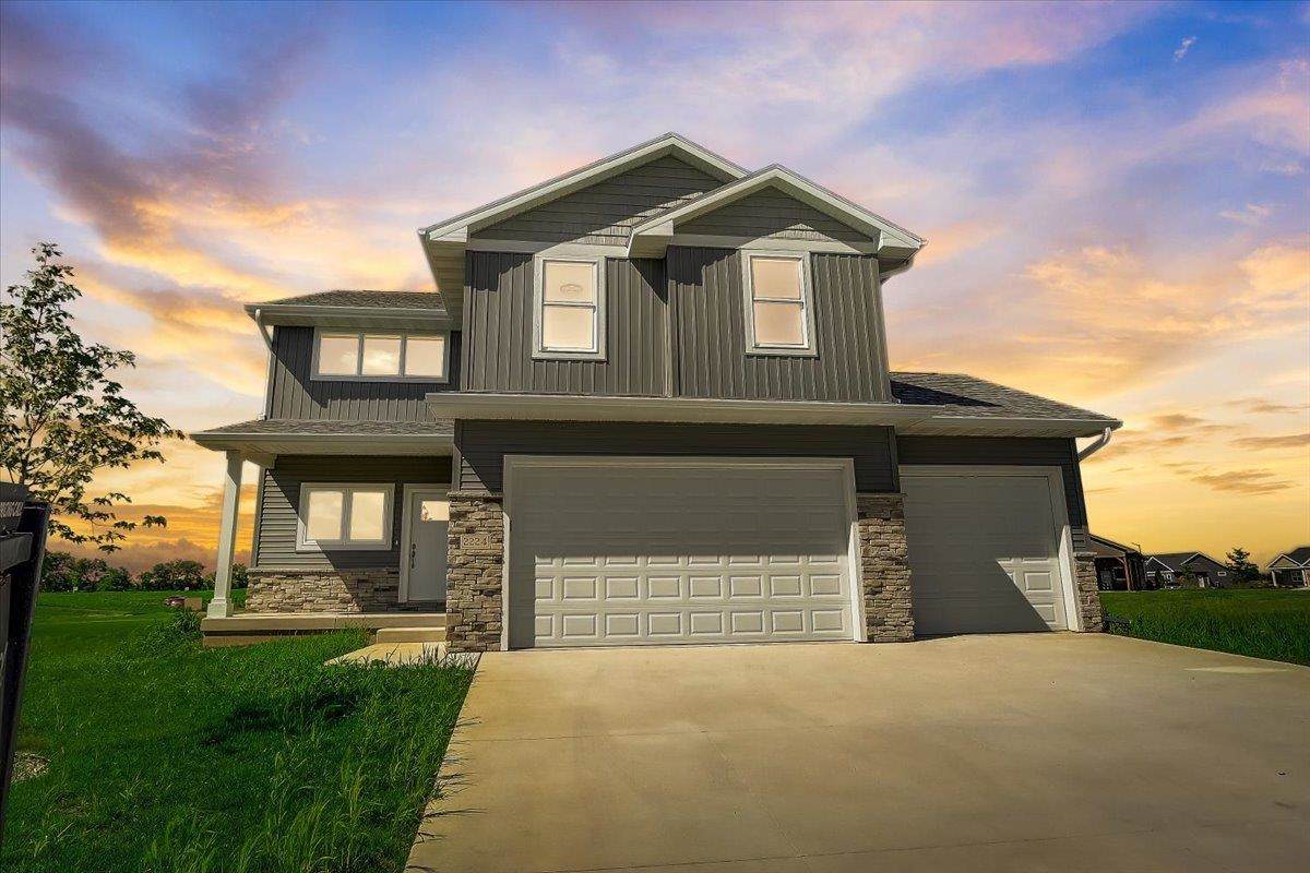 2224 Valberg Dr - Photo 1
