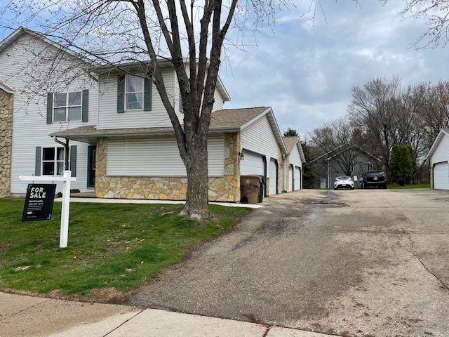 1337 Glacier Hill Drive - Photo 1