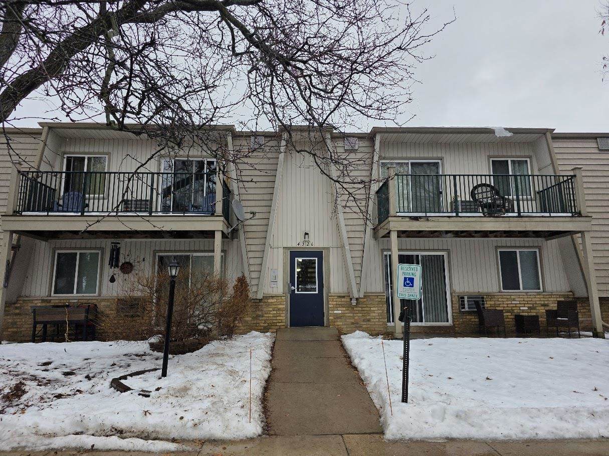 4326 Melody Lane - Photo 1