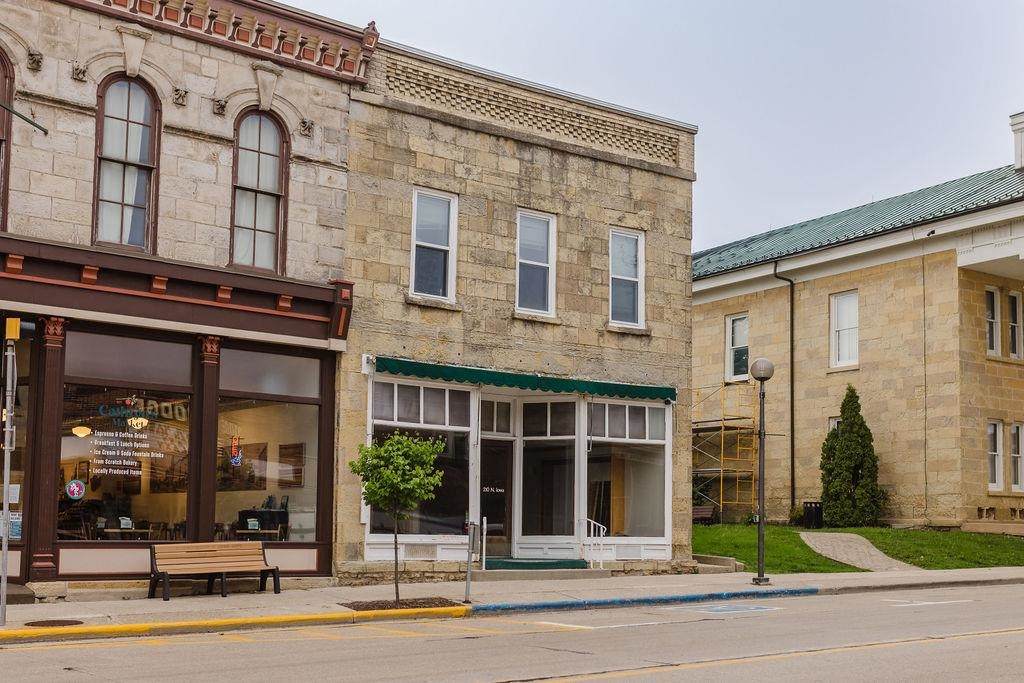 210 Iowa Street - Photo 1