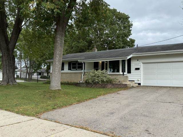 1517 Homberg Lane - Photo 1
