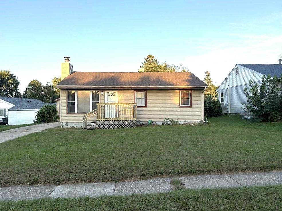 2015 Pioneer Drive - Photo 1