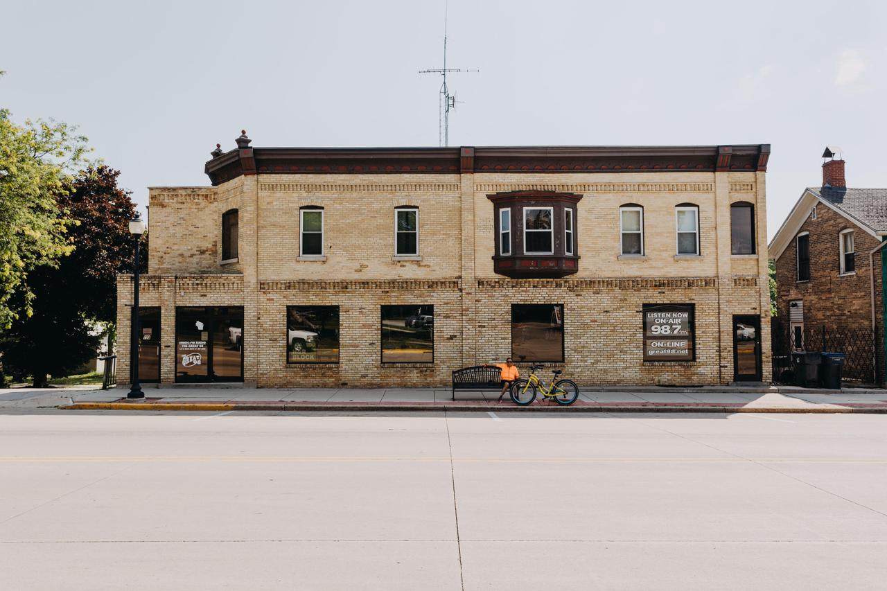 130 Main St - Photo 1