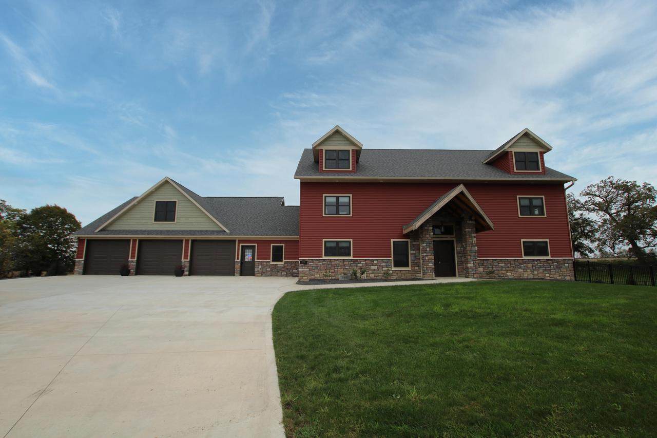 27 Nicholas Ct - Photo 1