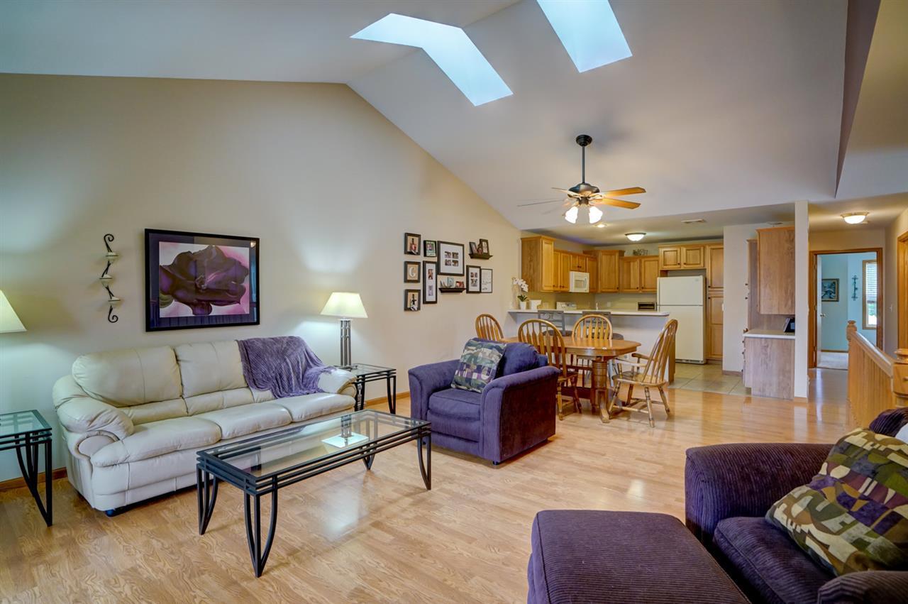 627 Malvern Hill Dr - Photo 1