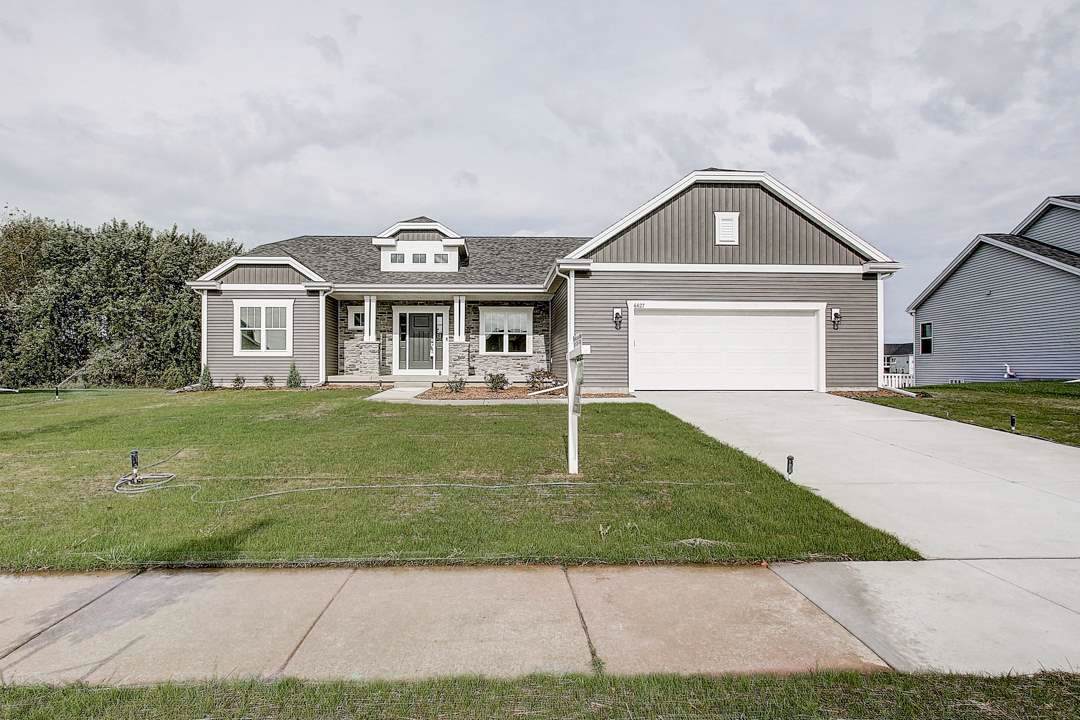 6627 Wolf Hollow Rd - Photo 1