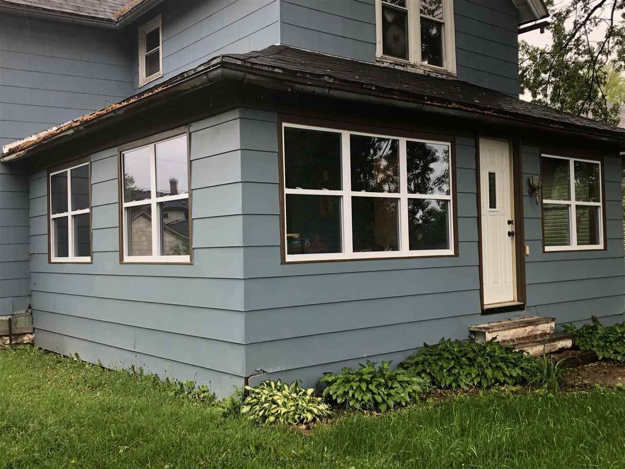 614 Pine Ave - Photo 1