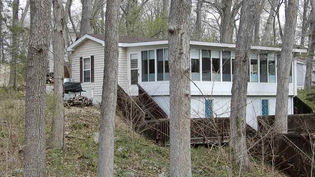 218 Skyway Dr - Photo 1