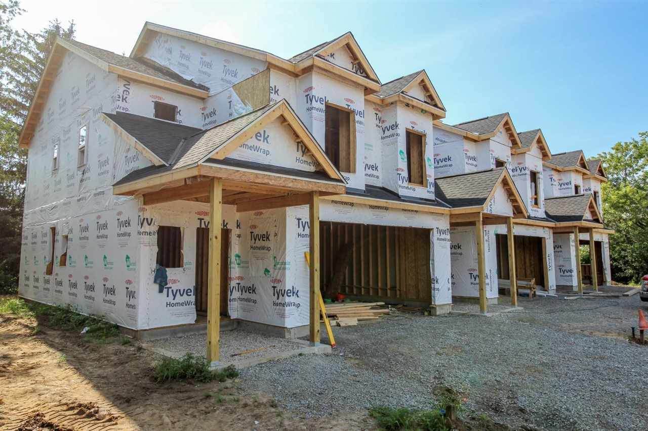 1204 Main St - Photo 1