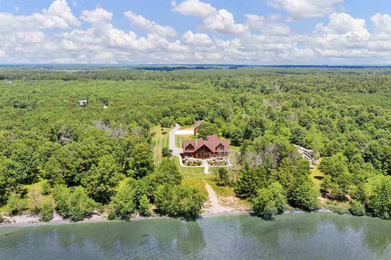 W4701 Big Bay Rd - Photo 1